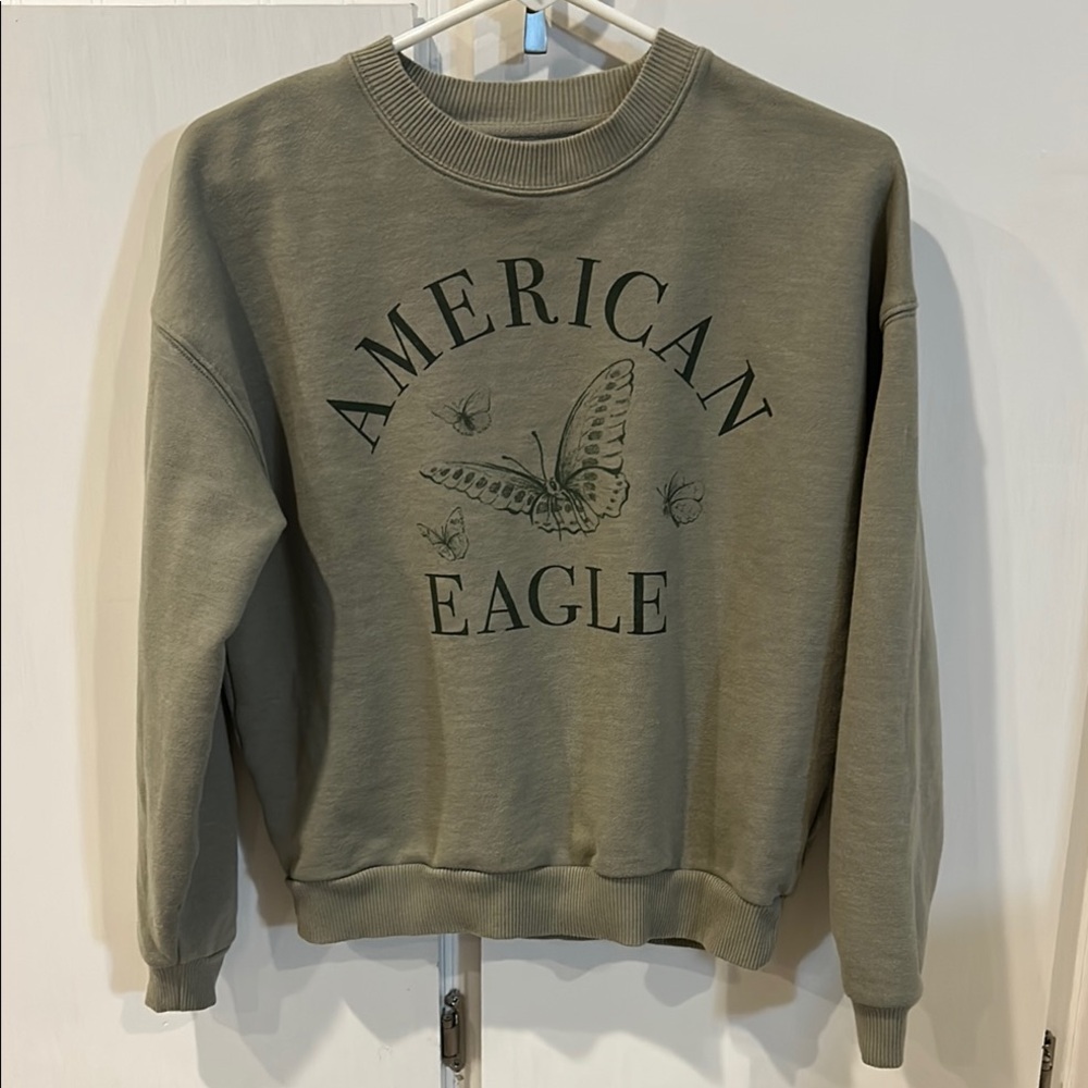 American Eagle Graphic Long-Sleeve Crewneck Sweatshirt, Women’s XS, Olive Green